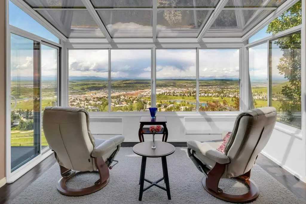 124 Gleneagles Estates Lane Cochrane AB T4C 2H7