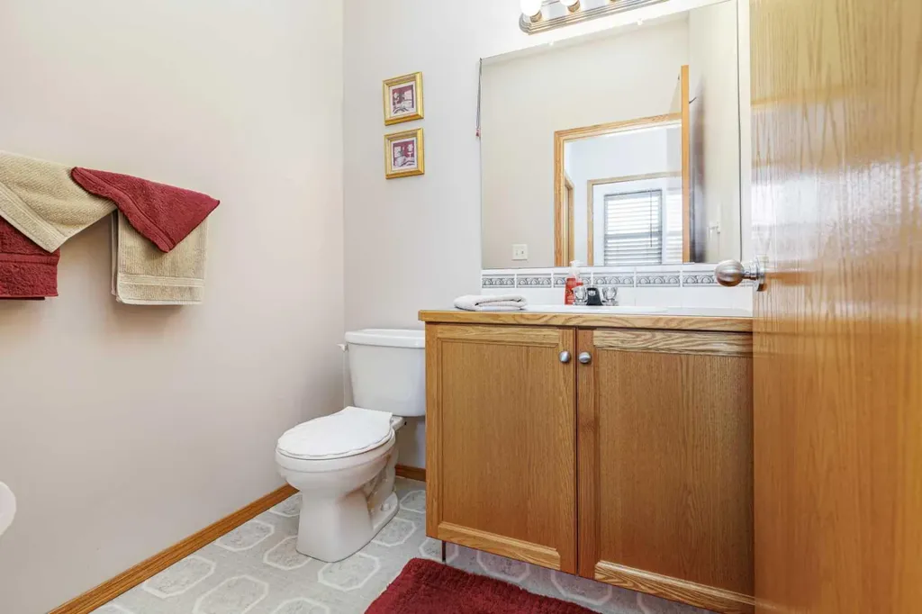 53 Adams Close Red Deer AB T4R 2W4