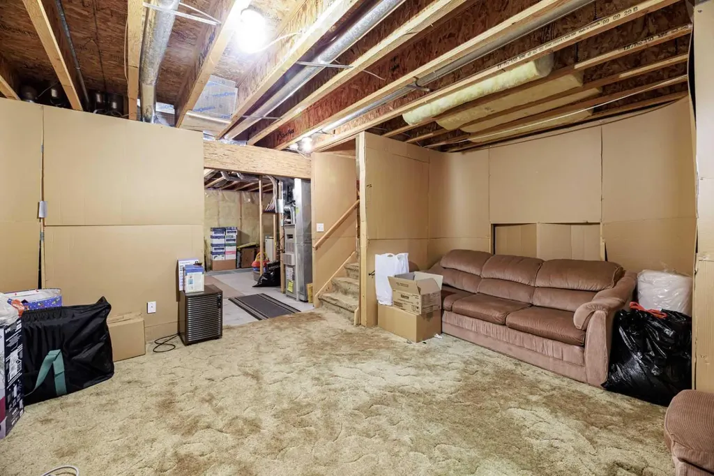 53 Adams Close Red Deer AB T4R 2W4