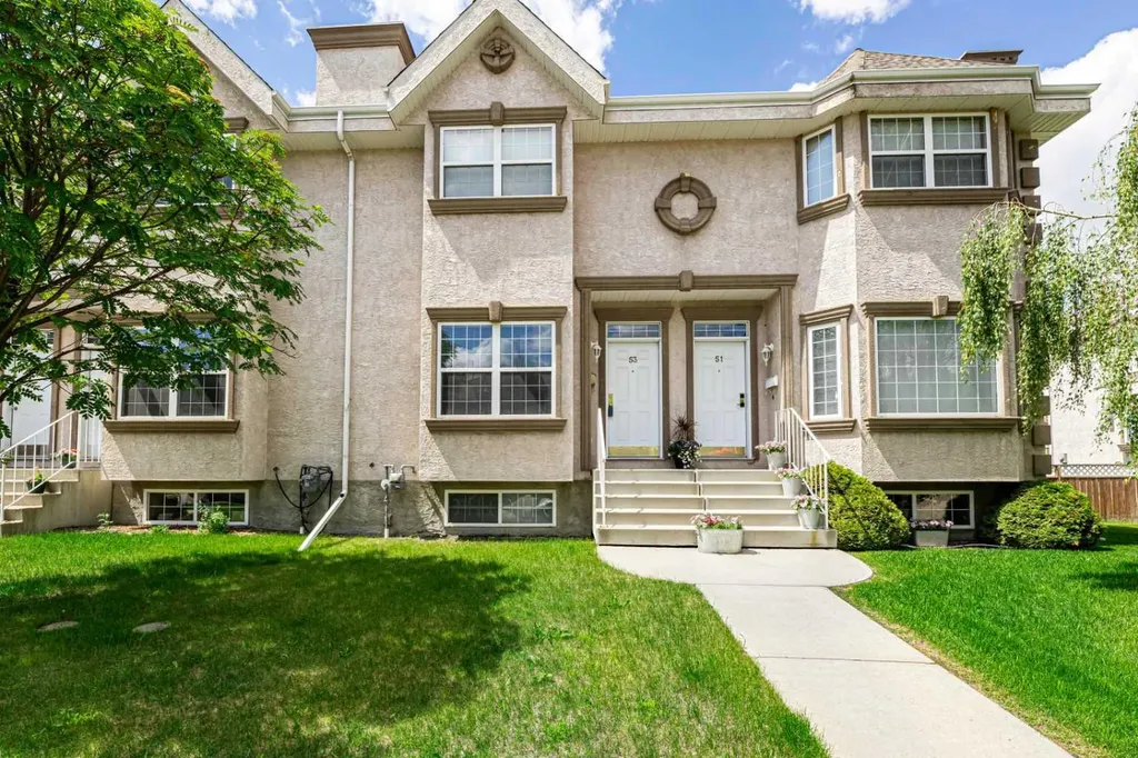 53 Adams Close Red Deer AB T4R 2W4