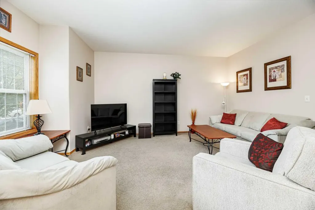 53 Adams Close Red Deer AB T4R 2W4