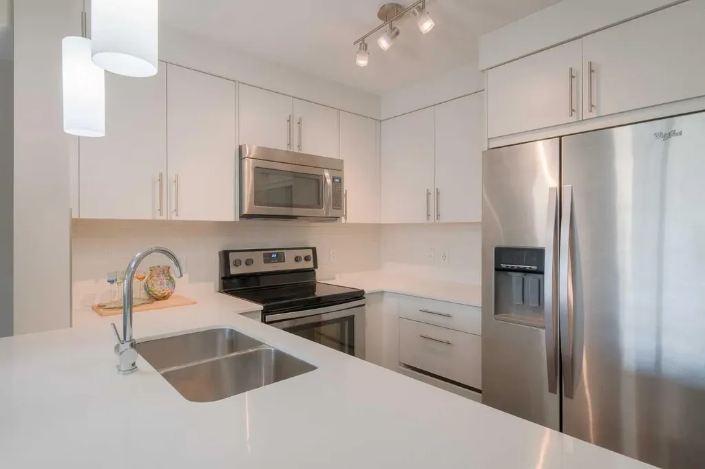 302 Skyview Ranch Drive NE Calgary AB T3N 0P5