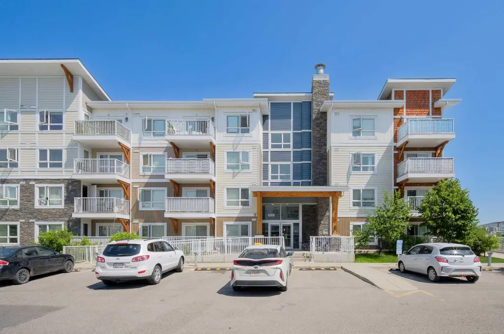 302 Skyview Ranch Drive NE Calgary AB T3N 0P5