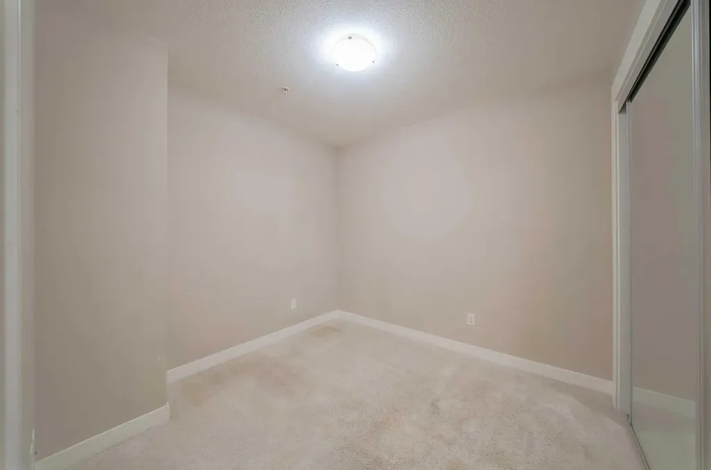 302 Skyview Ranch Drive NE Calgary AB T3N 0P5