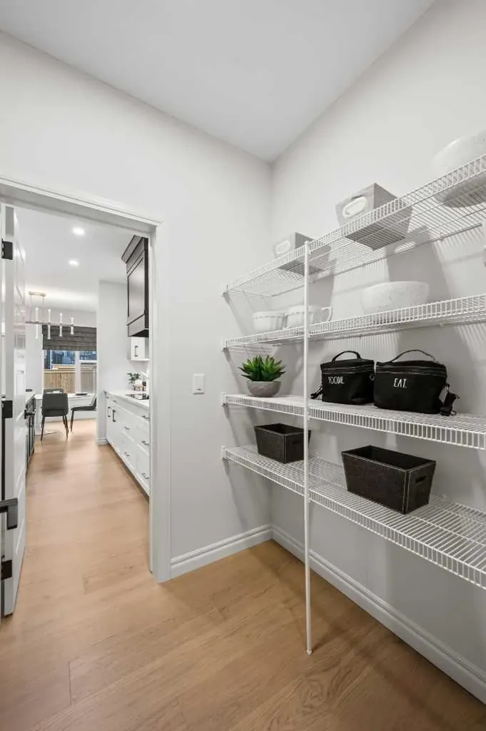 177 Mitchell Road NW Calgary AB T3R 2G8