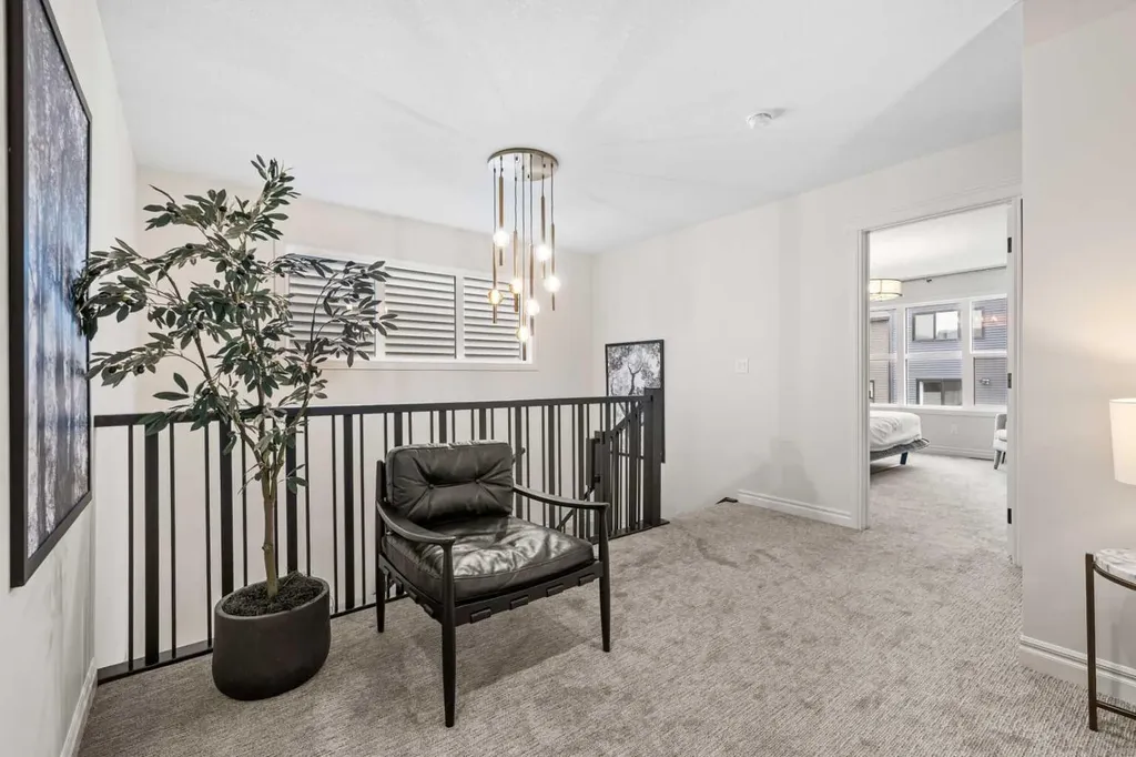 177 Mitchell Road NW Calgary AB T3R 2G8