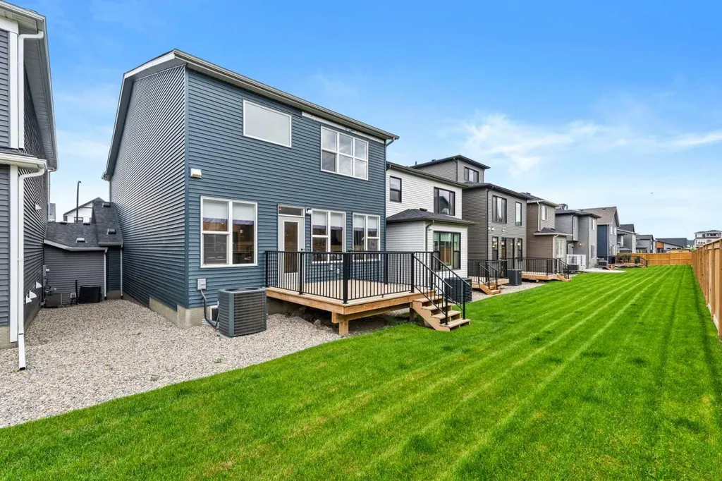 177 Mitchell Road NW Calgary AB T3R 2G8