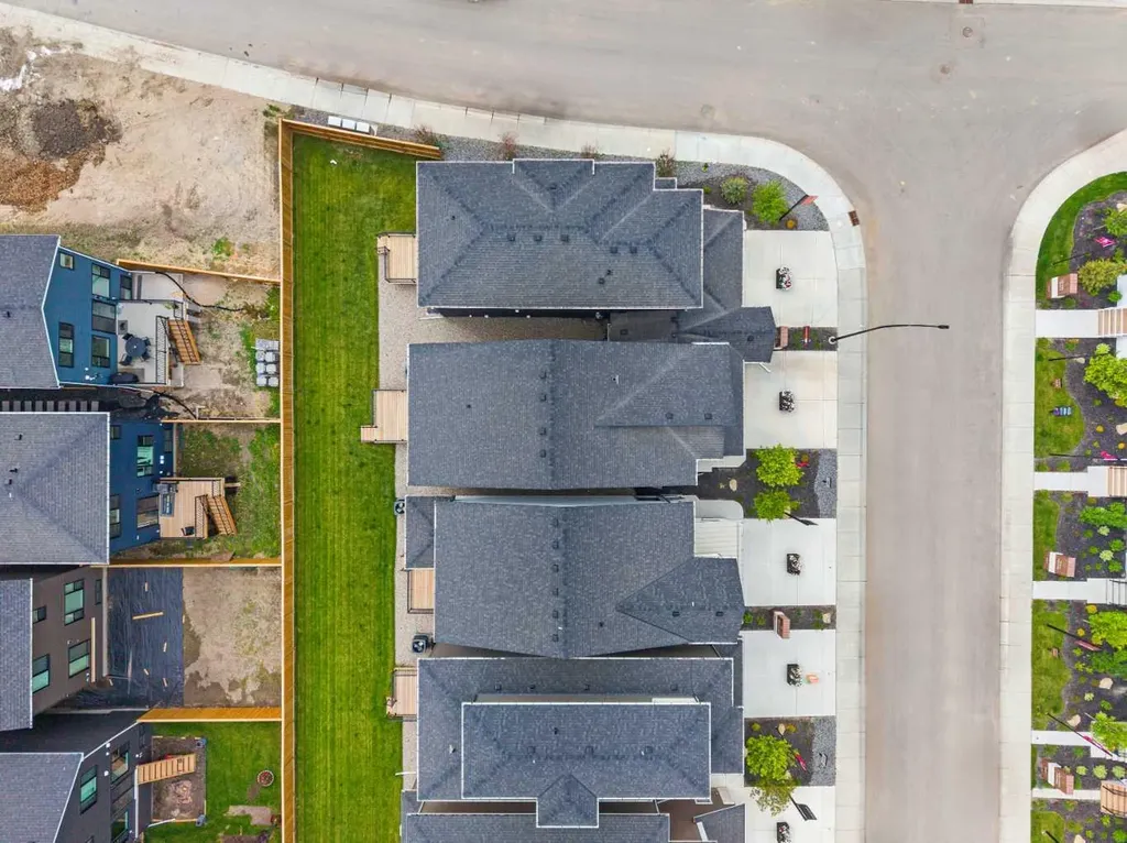 177 Mitchell Road NW Calgary AB T3R 2G8