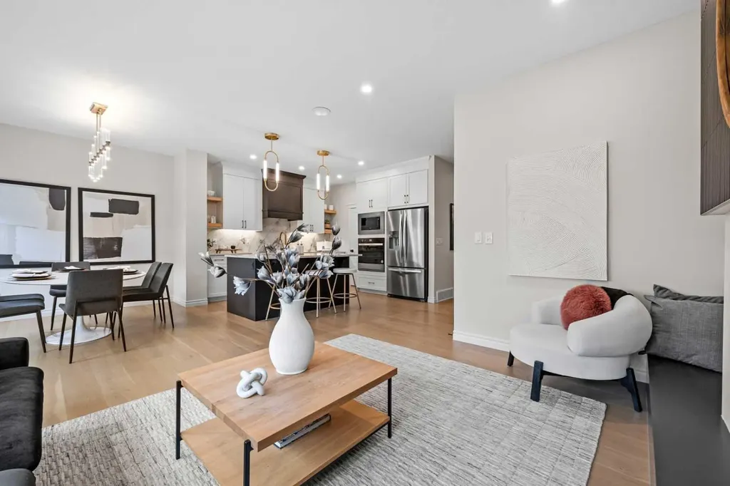 177 Mitchell Road NW Calgary AB T3R 2G8