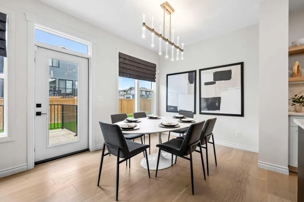177 Mitchell Road NW Calgary AB T3R 2G8