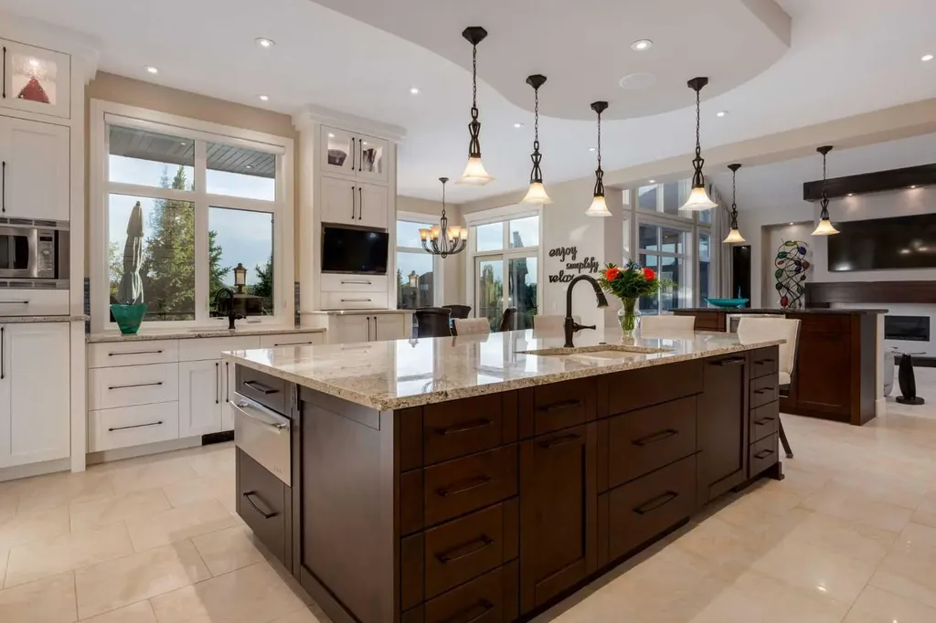 4 Ranche Drive Heritage Pointe AB T1S 4K1