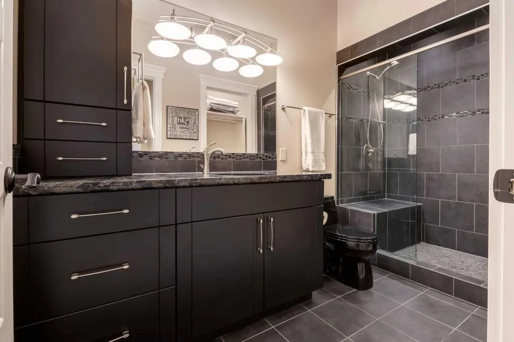 4 Ranche Drive Heritage Pointe AB T1S 4K1
