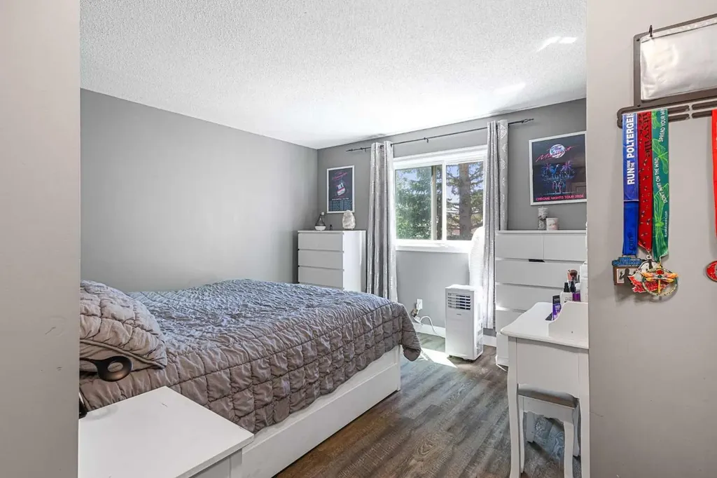 149 Taradale Close NE Calgary AB T3J 3E7