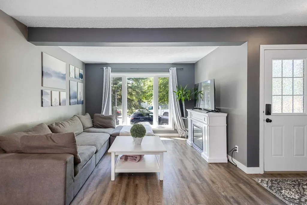 149 Taradale Close NE Calgary AB T3J 3E7