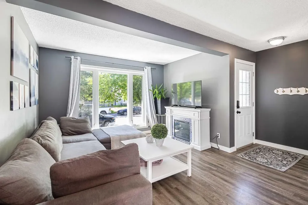 149 Taradale Close NE Calgary AB T3J 3E7