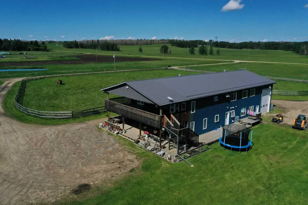 47406 Range Road 40 Rural Brazeau County AB T0C 0P0