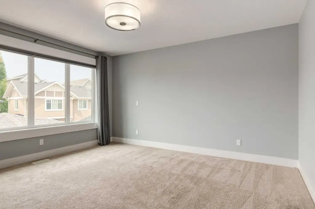 112 Burma Star Road SW Calgary AB T3E7Y4