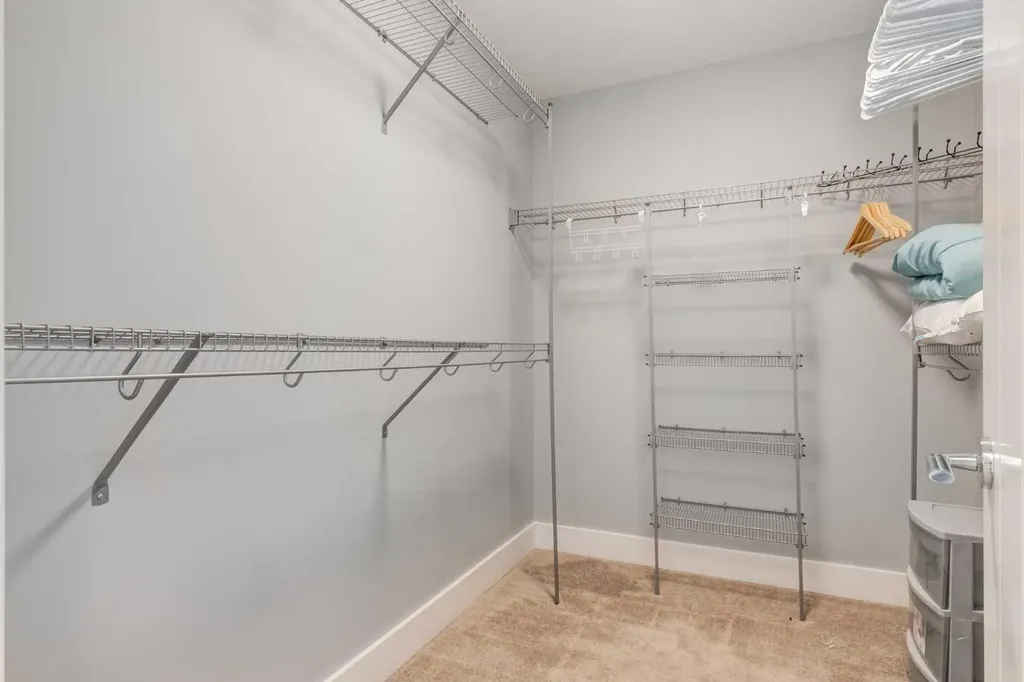 112 Burma Star Road SW Calgary AB T3E7Y4