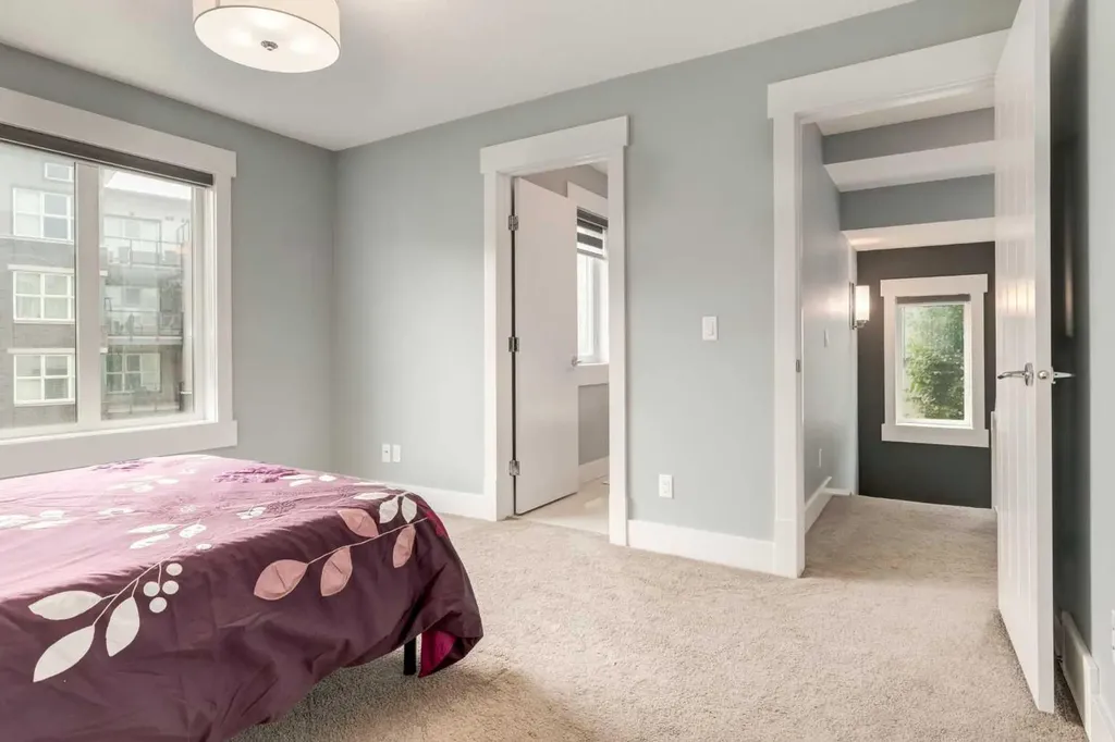 112 Burma Star Road SW Calgary AB T3E7Y4