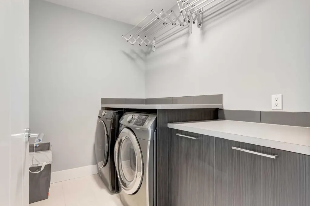 112 Burma Star Road SW Calgary AB T3E7Y4