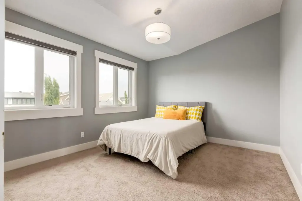 112 Burma Star Road SW Calgary AB T3E7Y4