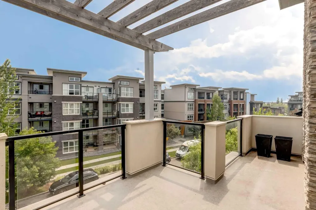112 Burma Star Road SW Calgary AB T3E7Y4