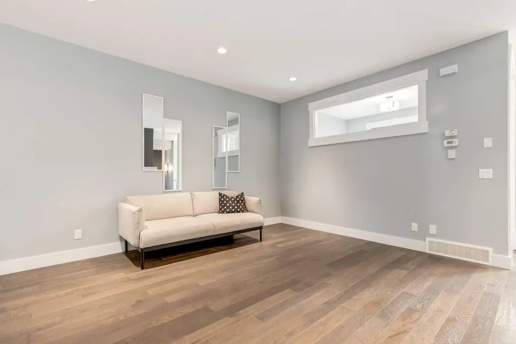 112 Burma Star Road SW Calgary AB T3E7Y4