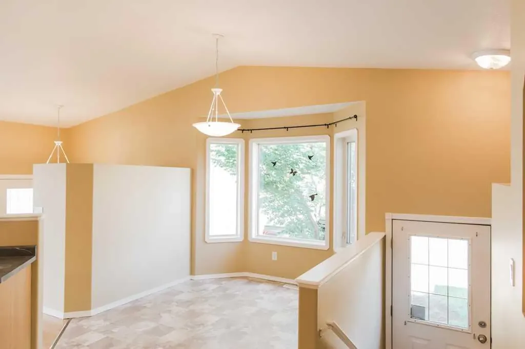 12702 95 Street Grande Prairie AB T8X1N4