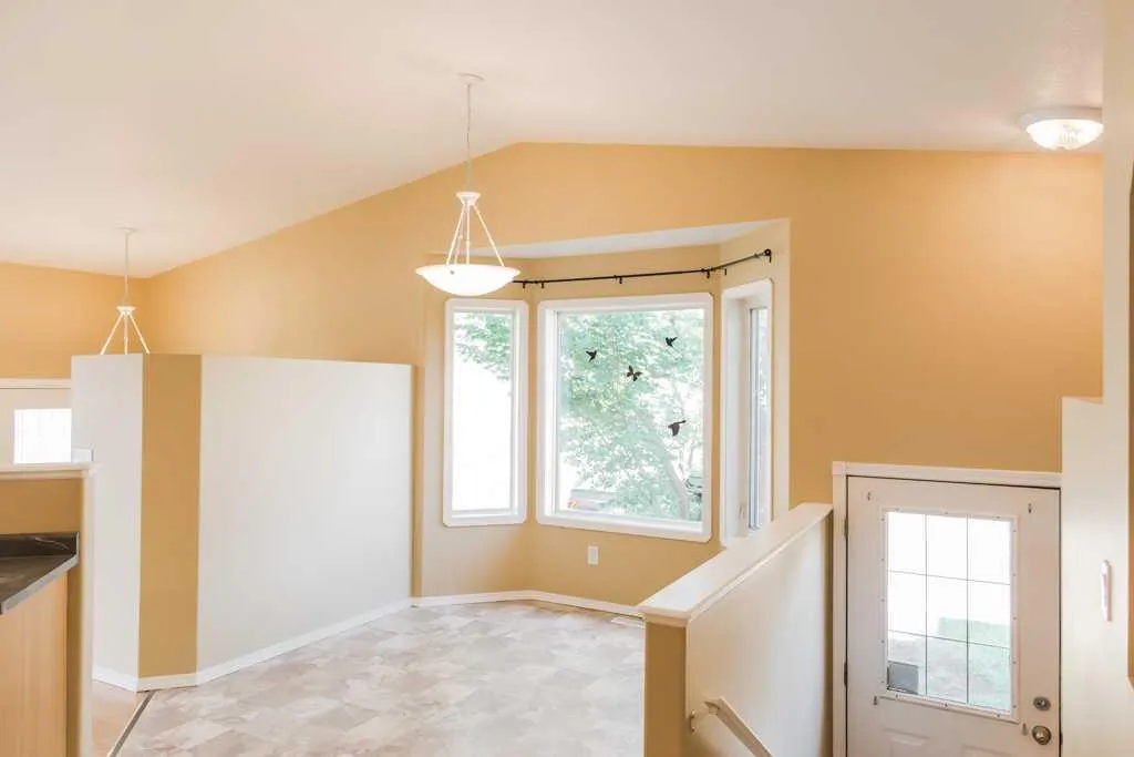 12702 95 Street Grande Prairie AB T8X1N4