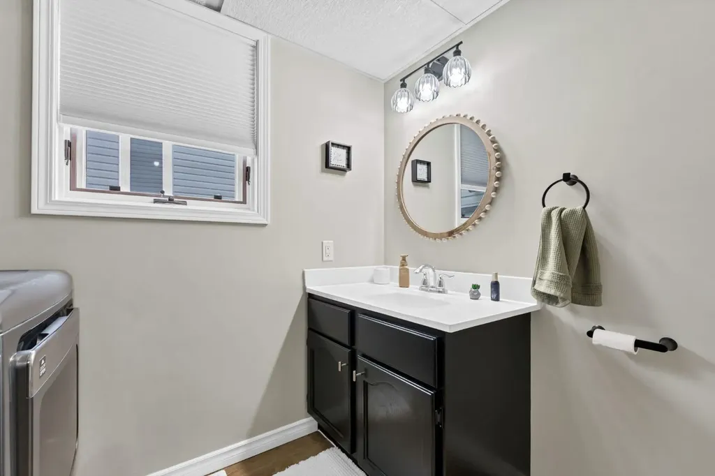 18 Rideau Crescent SE Medicine Hat AB T1B 3X9