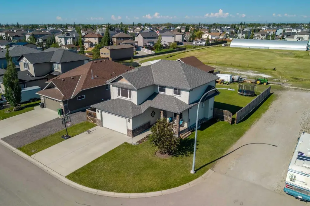 145 Hanson Drive NE Langdon AB T0J 1X1