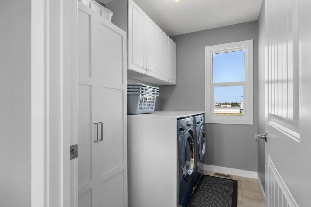 145 Hanson Drive NE Langdon AB T0J 1X1