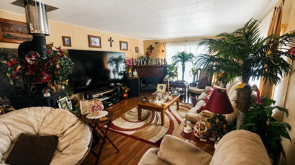 214 Gleichen Street Gleichen AB T1P1N0