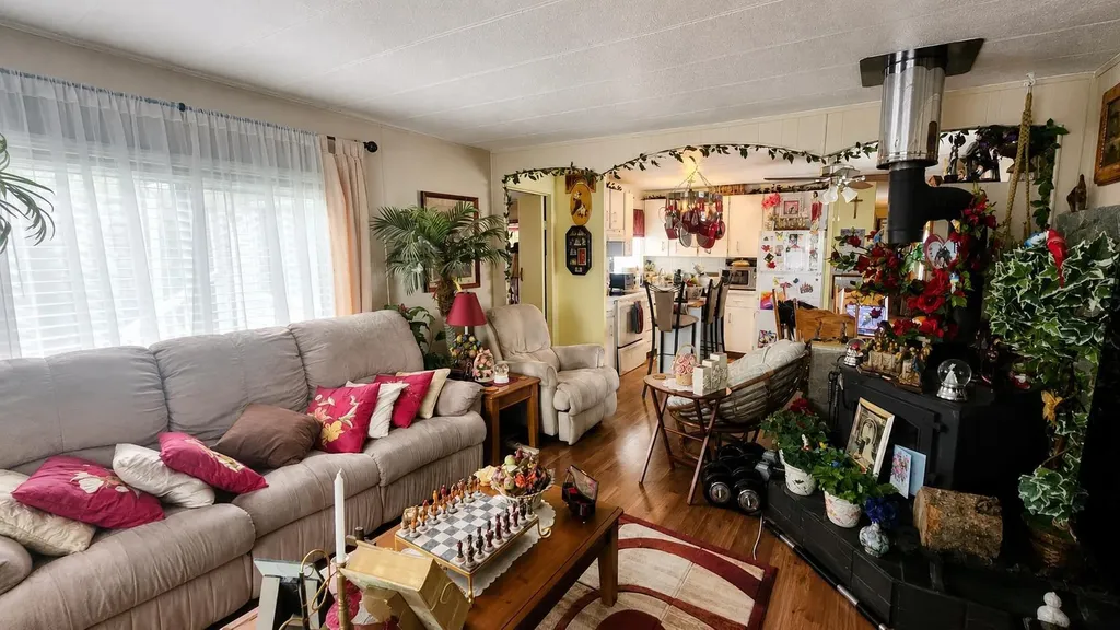 214 Gleichen Street Gleichen AB T1P1N0