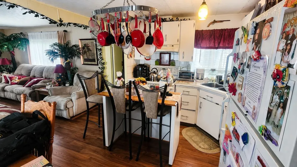 214 Gleichen Street Gleichen AB T1P1N0
