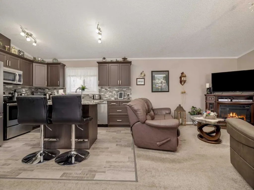 207 Porter Street Coaldale AB T1M 0A7