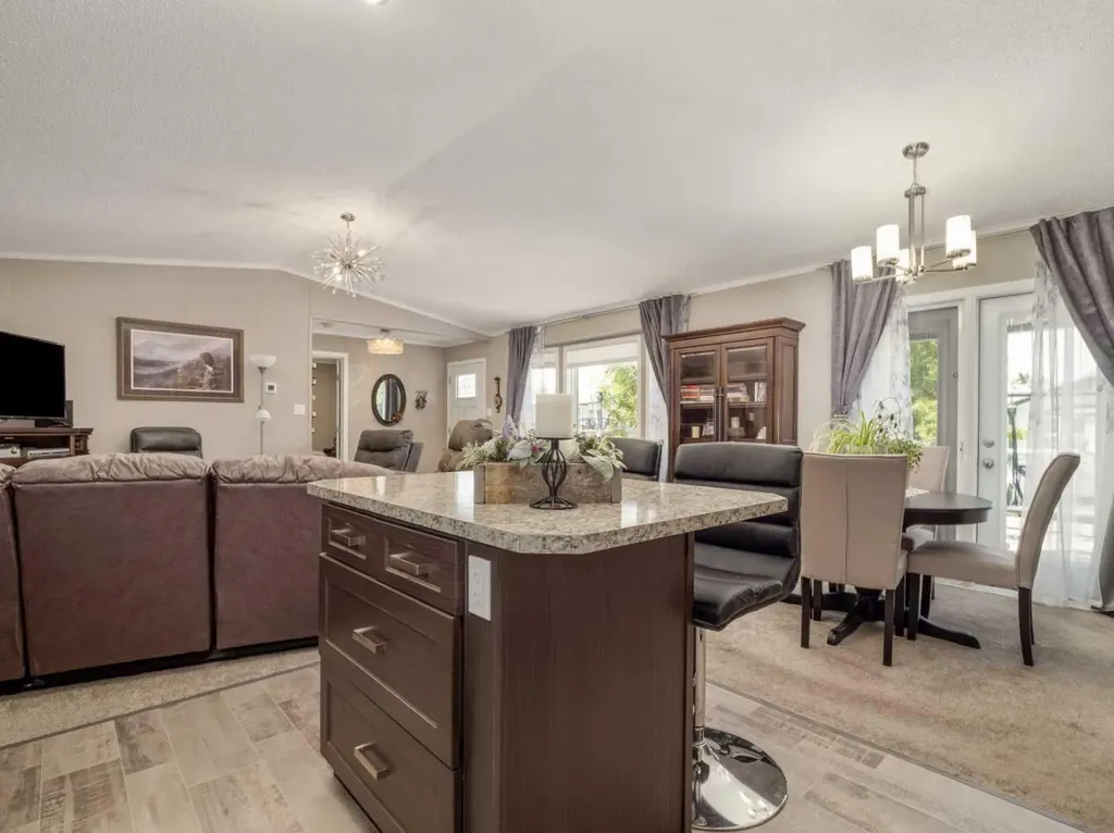 207 Porter Street Coaldale AB T1M 0A7