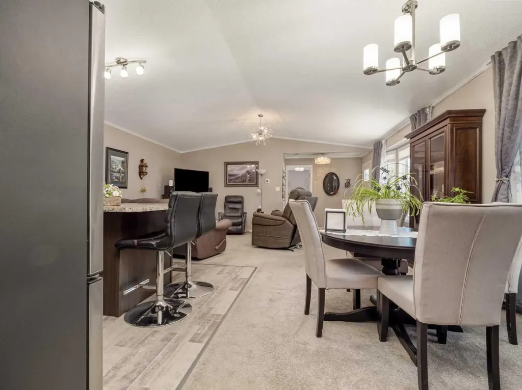 207 Porter Street Coaldale AB T1M 0A7