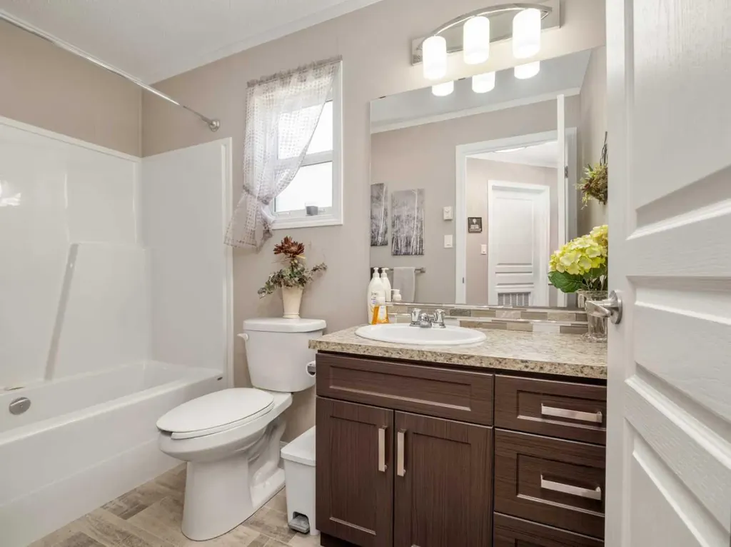 207 Porter Street Coaldale AB T1M 0A7