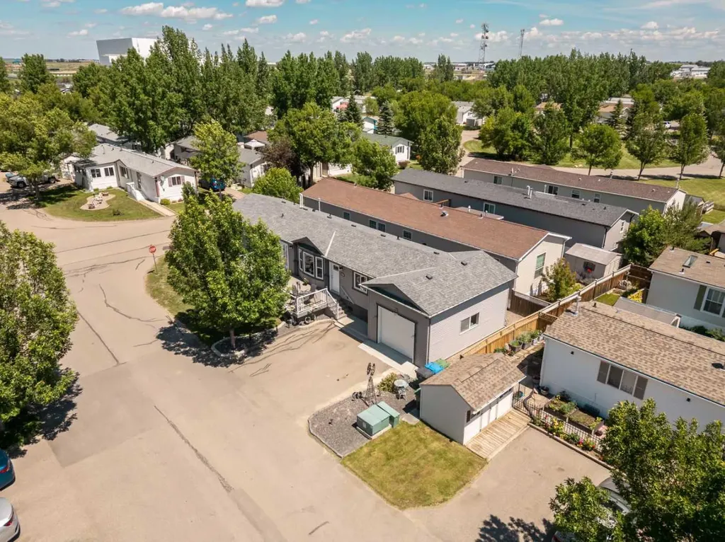 207 Porter Street Coaldale AB T1M 0A7