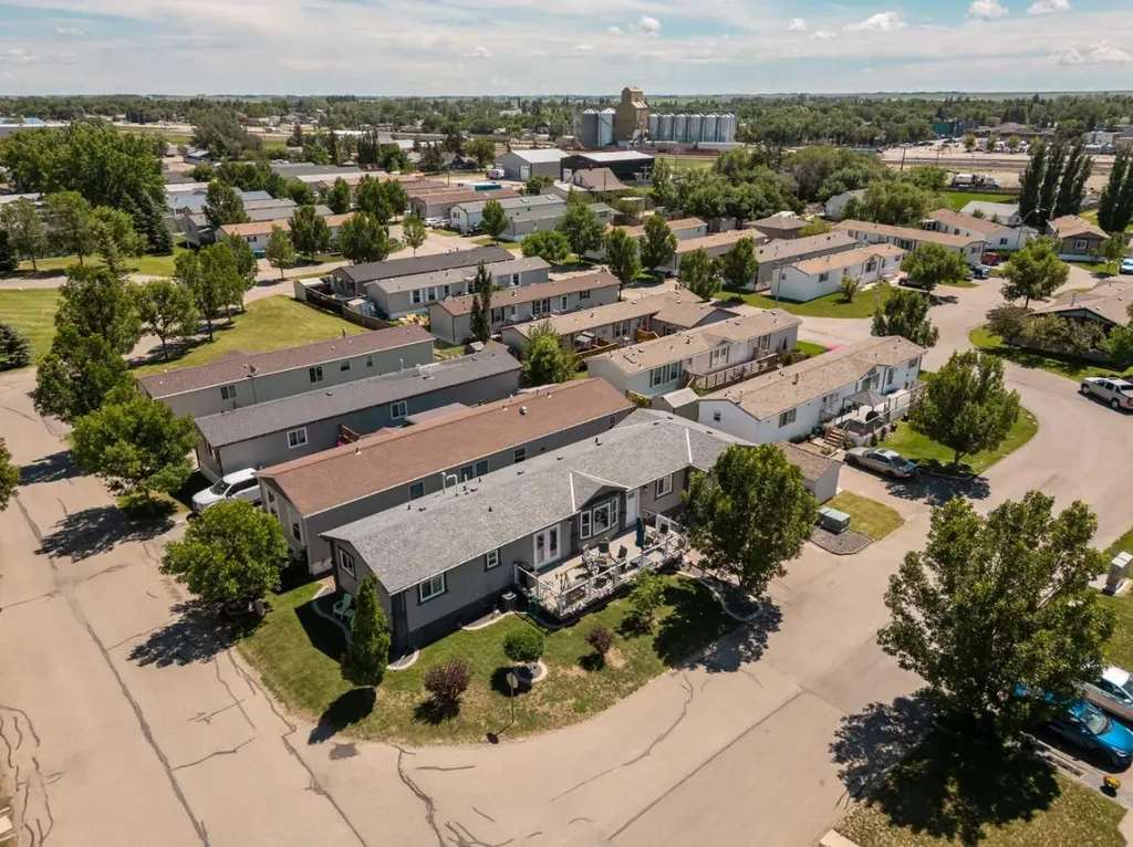207 Porter Street Coaldale AB T1M 0A7