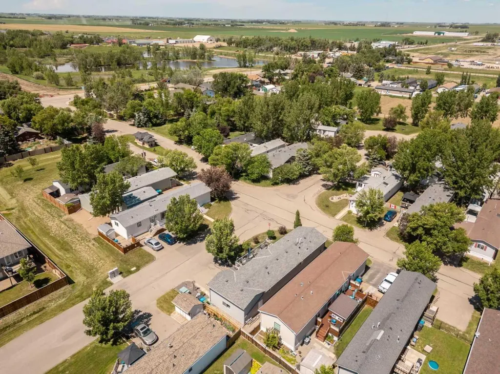 207 Porter Street Coaldale AB T1M 0A7