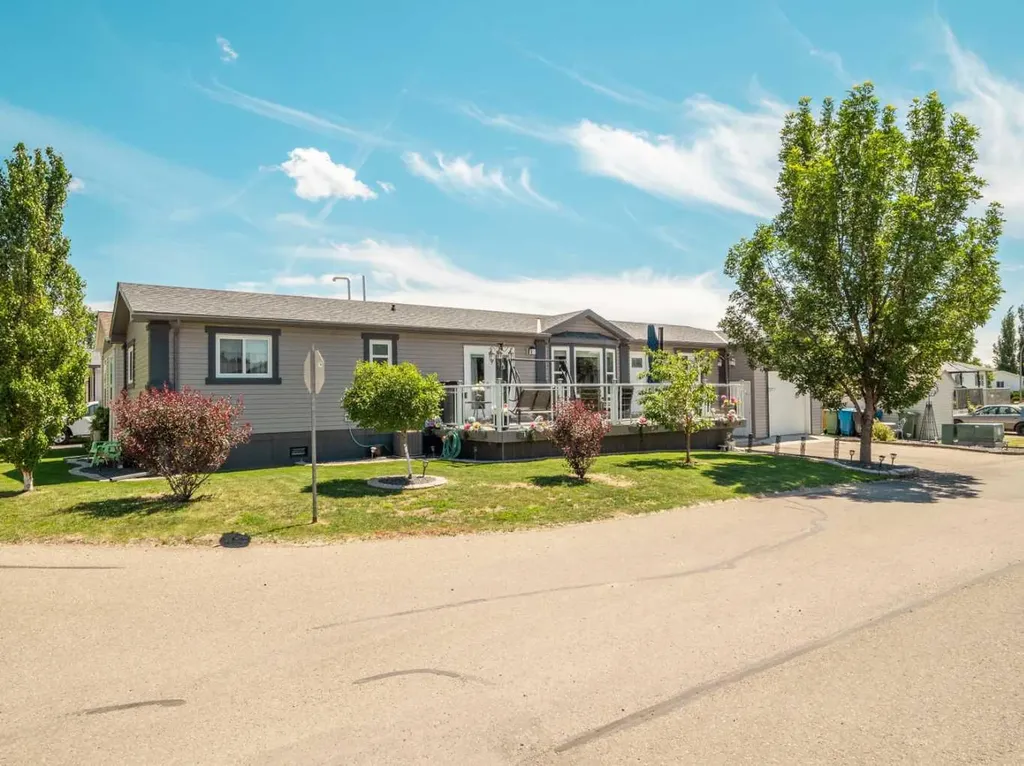 207 Porter Street Coaldale AB T1M 0A7
