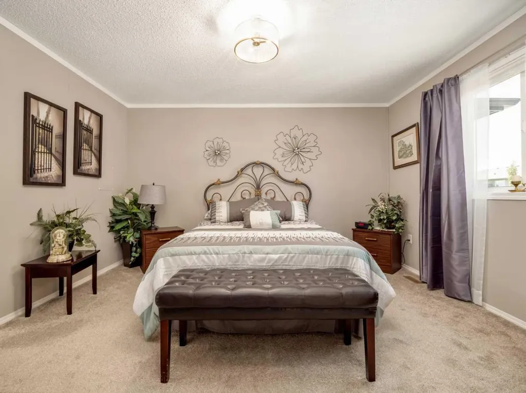 207 Porter Street Coaldale AB T1M 0A7