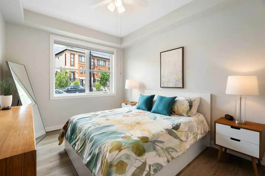 80 Greenbriar Place NW Calgary AB T3B 6J4