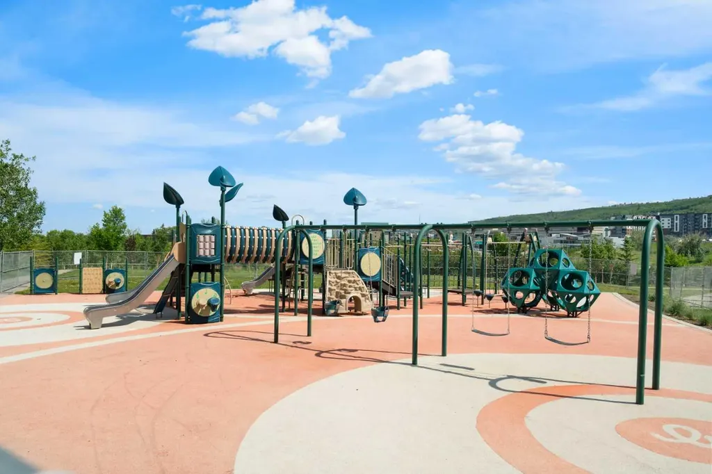 80 Greenbriar Place NW Calgary AB T3B 6J4