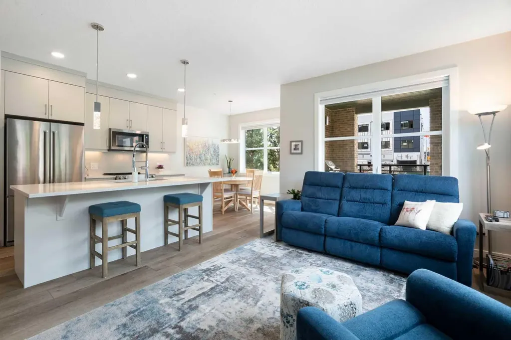 80 Greenbriar Place NW Calgary AB T3B 6J4