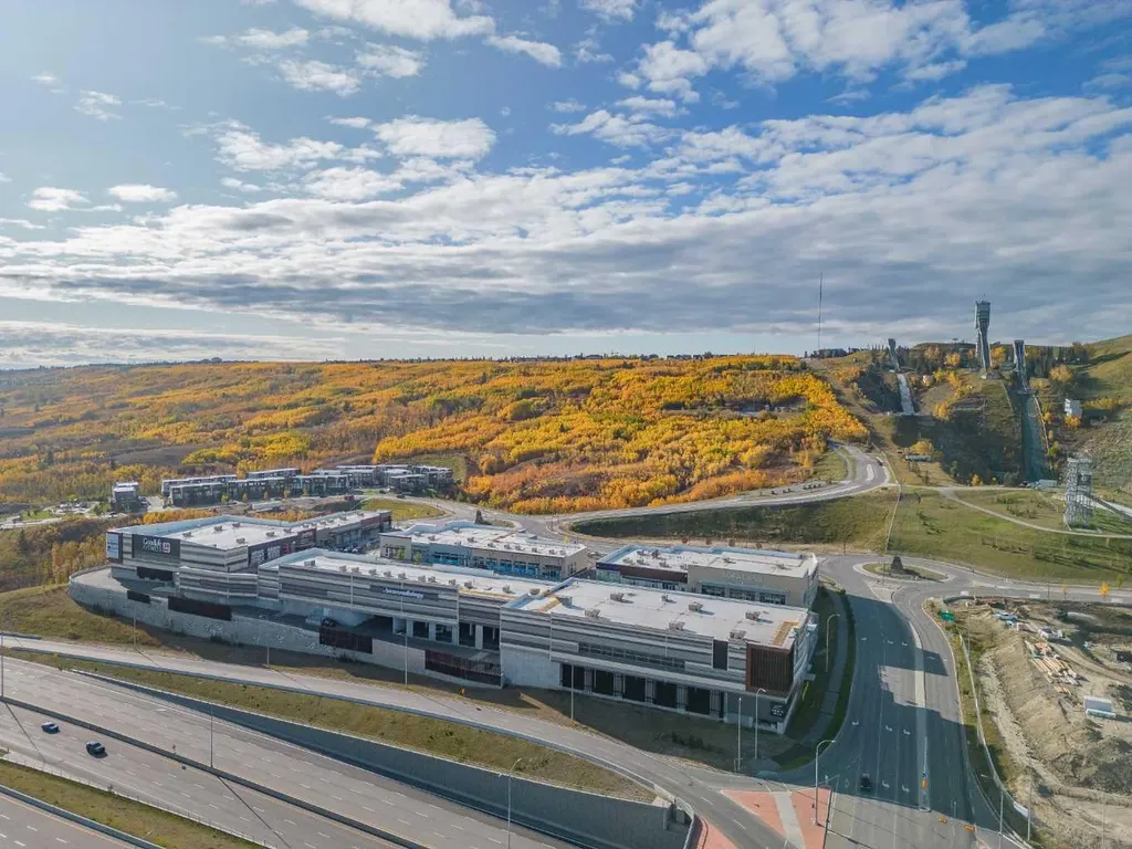 80 Greenbriar Place NW Calgary AB T3B 6J4