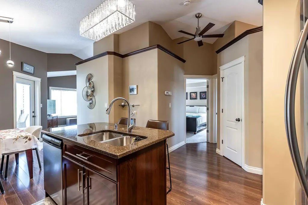 604 Vista Drive SE Medicine Hat AB T1B 0N1