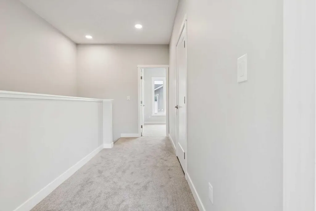 107 Shawnee Square SW Calgary AB T2Y 0W4